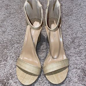 TOP MODA tan/beige woven block heels, size 5 1/2.